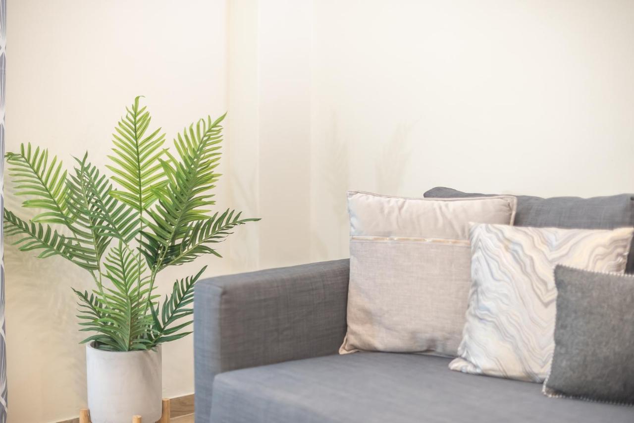 Easy Living Suite By Cloudkeys เอเธนส์ ภายนอก รูปภาพ